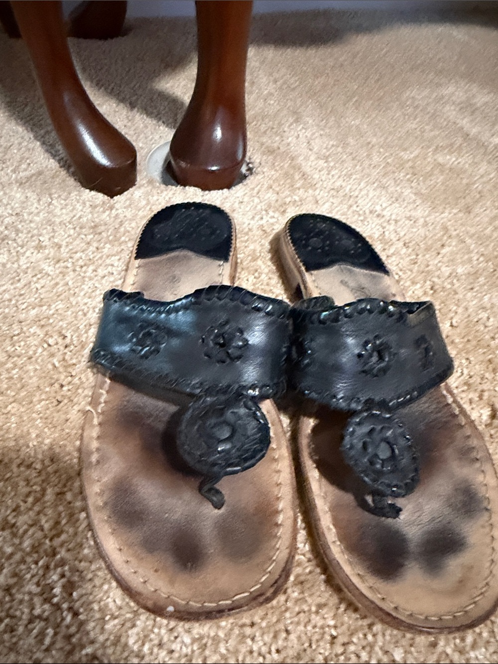 Jack Rogers Black Leather Women's Thong Sandals - Classic Slide